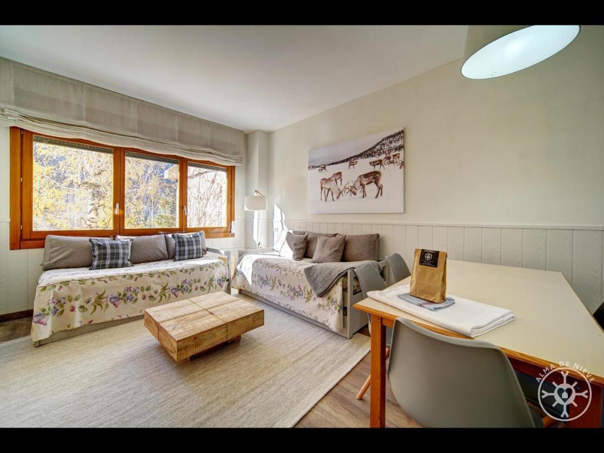 Maladeta De Alma De Nieve Apartment Baqueira Beret Exterior photo